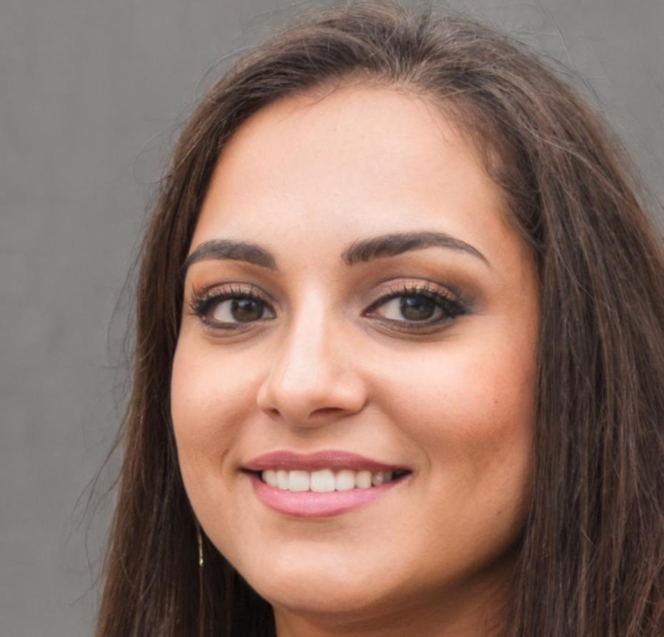 Регина Черняева - руководитель проектов Poxton